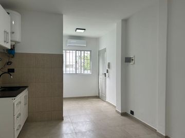 Depto 2amb en venta en Munro