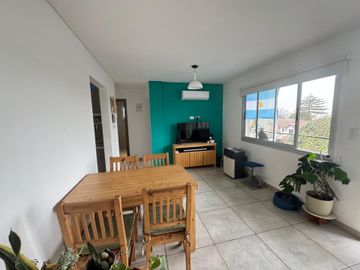 DPTO 3 AMB EN VENTA CON BALCON , BERAZATEGUI