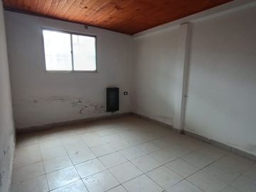 VENTA CASA EN PH 4 DORM  - APTA CRÉDITO - PLOTTIER
