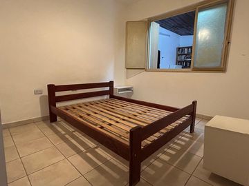 DEPARTAMENTO EN VENTA - ABASTO - 2 1/2 AMB + PATIO