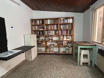 DEPARTAMENTO EN VENTA - ABASTO - 2 1/2 AMB + PATIO