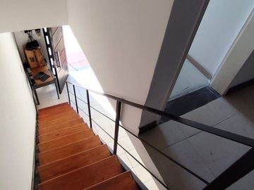 VENTA PH / DÚPLEX 3 AMB  APTO CRÉDITO - HURLINGHAM