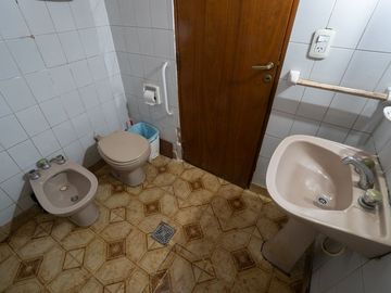 VENTA CHALET  TRES AMBIENTES PODESTA APTO CREDITO