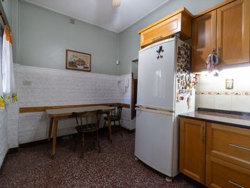 VENTA CHALET  TRES AMBIENTES PODESTA APTO CREDITO