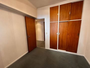 VENTA PISO COMPLETO 4 AMB C/GUARDACOCHE ALMAGRO