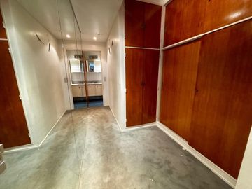 VENTA PISO COMPLETO 4 AMB C/GUARDACOCHE ALMAGRO