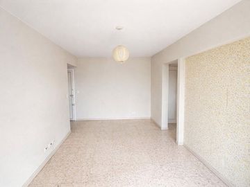 VENTA 2 AMBIENTES  BARRACAS IMPERDIBLE