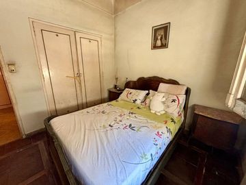 VENTA CASA 3 AMB VERSALLES LOTE PROPIO A RECICLAR