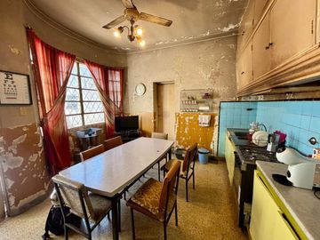 VENTA CASA 3 AMB VERSALLES LOTE PROPIO A RECICLAR
