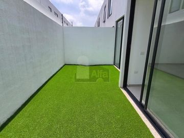 Casa Nueva en renta en Toluca, Residencial Áurea, 3 recámaras