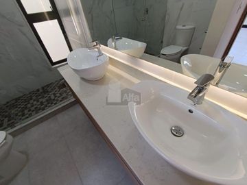 Casa en Venta 4 recs – Residencial Aqua by Cumbres