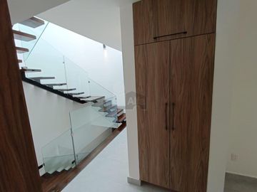 Casa en Venta 4 recs – Residencial Aqua by Cumbres
