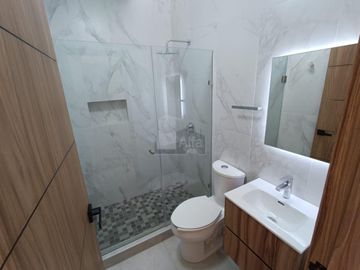 Casa en Venta 4 recs – Residencial Aqua by Cumbres