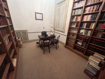 VENTA DEPARTAMENTO PISO COMPLETO MICROCENTRO 231M2