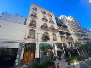 VENTA DEPARTAMENTO PISO COMPLETO MICROCENTRO 231M2