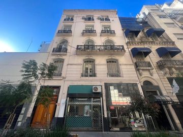 VENTA DEPARTAMENTO PISO COMPLETO MICROCENTRO 231M2