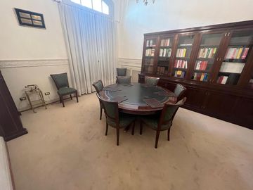 VENTA DEPARTAMENTO PISO COMPLETO MICROCENTRO 231M2