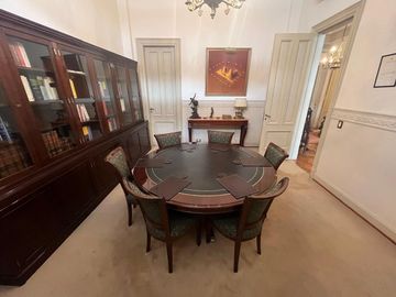 VENTA DEPARTAMENTO PISO COMPLETO MICROCENTRO 231M2