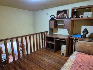 VENTA CASA LOTE PROPIO EX-MUNICIPAL-LINIERS