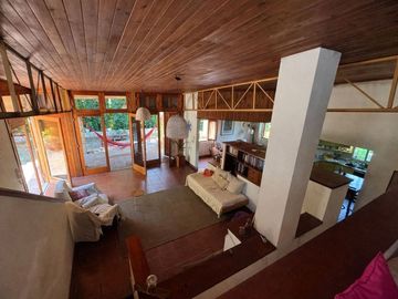 CASA EN VENTA CITY BELL CON PILETA