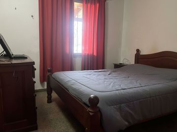 CASA EN VENTA LA PLATA PH FRENTE 2 DORMITORIOS