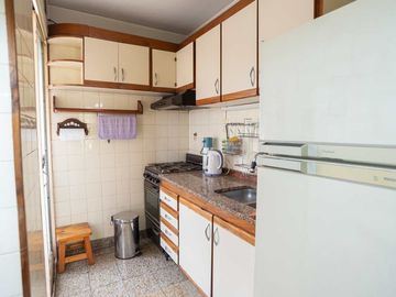 3 ambientes con balcón al frente. Apto crédito.