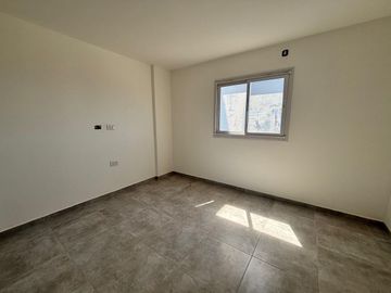 Depto a estrenar con balcón y cochera Lanús Oeste