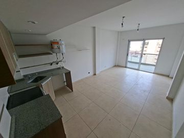 MONOAMBIENETE C/BALCON/EXCELENTE ESTADO/UBICACION!