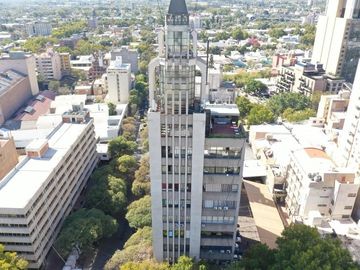VENTA Oficina Piso Completo Edificio Gomez Mendoza