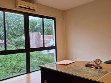 VENTA OFICINA CON RENTA OLIVOS QUINTA PRESIDENCIAL