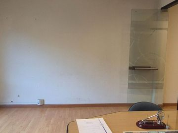 VENTA OFICINA CON RENTA OLIVOS QUINTA PRESIDENCIAL