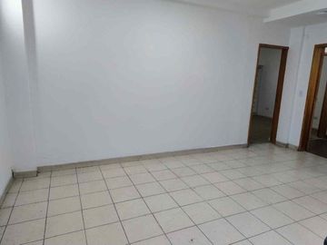 VENTA PH 3 AMB REFACCIONADO/ TERRAZA / APTO CRED