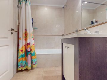 VTA HERMOSO 4 AMB C/DEPEN PILETA AMENITIES+COCHERA