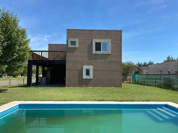 Casa 4 ambientes VENTA Santo Domingo, SAN VICENTE