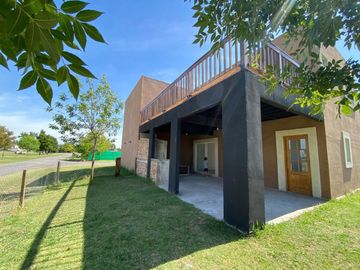 Casa 4 ambientes VENTA Santo Domingo, SAN VICENTE