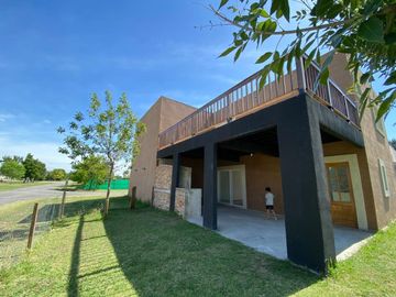 Casa 4 ambientes VENTA Santo Domingo, SAN VICENTE