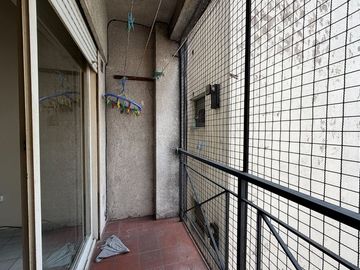 VENTA Monoambiente PISO ALTO Balcón Caballito