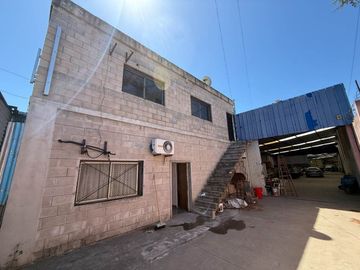 Galpon en venta, financia, Moreno