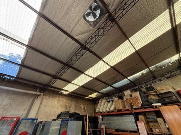 Galpon en venta, financia, Moreno
