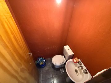Galpon en venta, financia, Moreno
