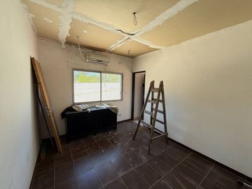 Galpon en venta, financia, Moreno
