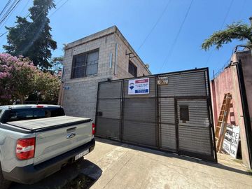 Galpon en venta, financia, Moreno