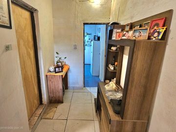 VENTA CASA 3 AMB 2 PLANTAS MORENO SUR RETASADA