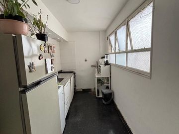 DEPARTAMENTO 2 AMB. APTO PROFESIONAL EN VENTA