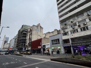 DEPARTAMENTO 2 AMB. APTO PROFESIONAL EN VENTA