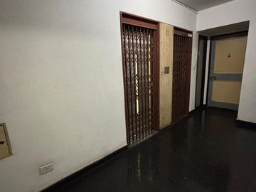 DEPARTAMENTO 2 AMB. APTO PROFESIONAL EN VENTA
