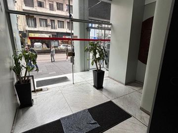 DEPARTAMENTO 2 AMB. APTO PROFESIONAL EN VENTA