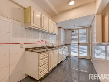 Venta departamento 3 amb cochera apto profesional