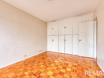 Venta departamento 3 amb cochera apto profesional