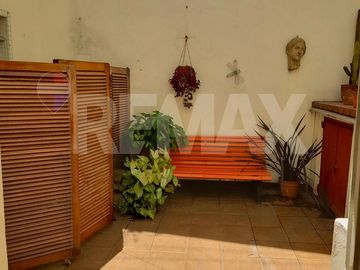 VENTA  PH 3 Amb Apto Credito Florida con Patio